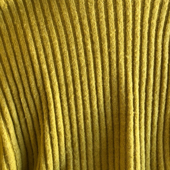 Oversized Sweater - Picture 6 of 8